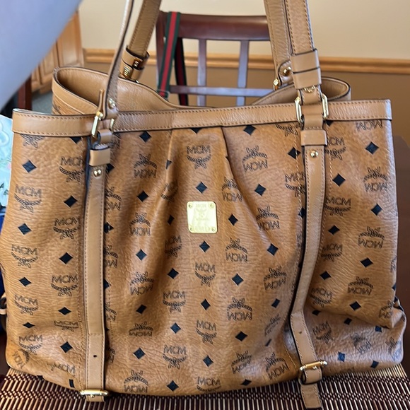 MCM - Picture 15 of 16